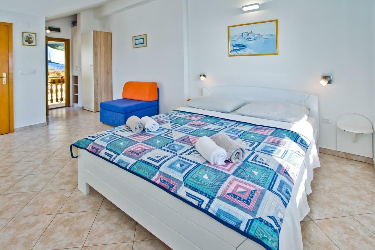 Apartments Cloud ฮวาร์ ภายนอก รูปภาพ