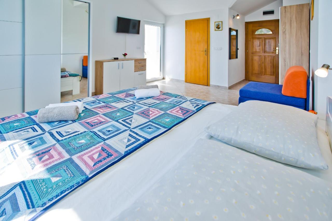 Apartments Cloud ฮวาร์ ภายนอก รูปภาพ